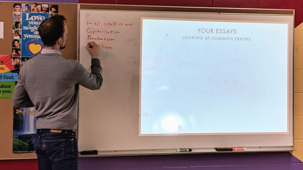 Tim Hereid teaching. Spring 2019. Photo by Nic Rosenau. All rights reserved. Used with permission.